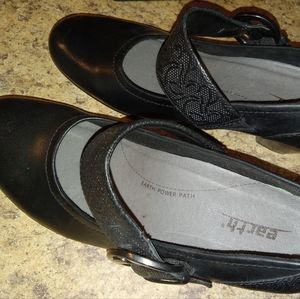 Earth Shoes Black 8.5